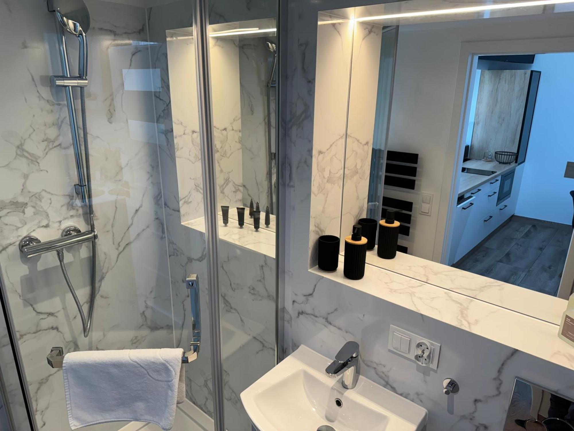 Apartamenty Misdroy Parking Gratis 250 M Od Plazy Buitenkant foto